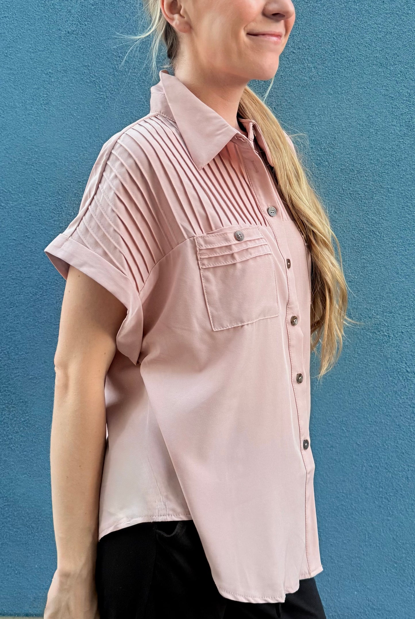 The Mauve Magnolia Blouse (Plus Size)