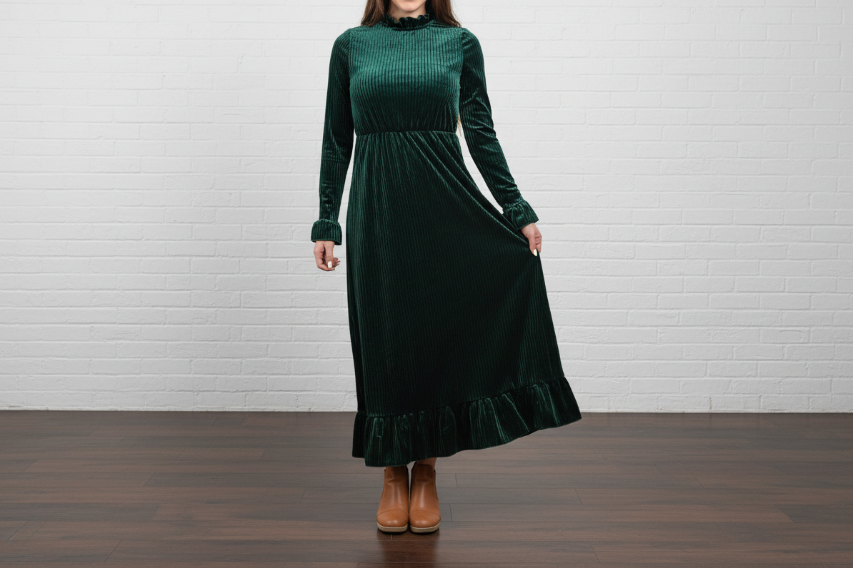 The Romantic Emerald Velvet Dress